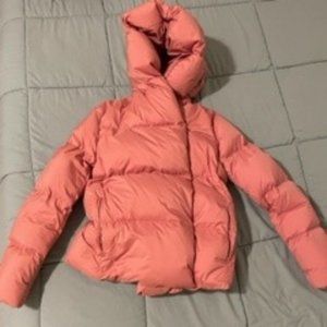 Aritzia Babaton Pink "The Duvet" Short Puffer Jacket